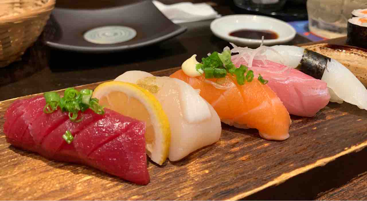 深夜の寿司デート【TEN Sushi】@ロバートソンウォーク
